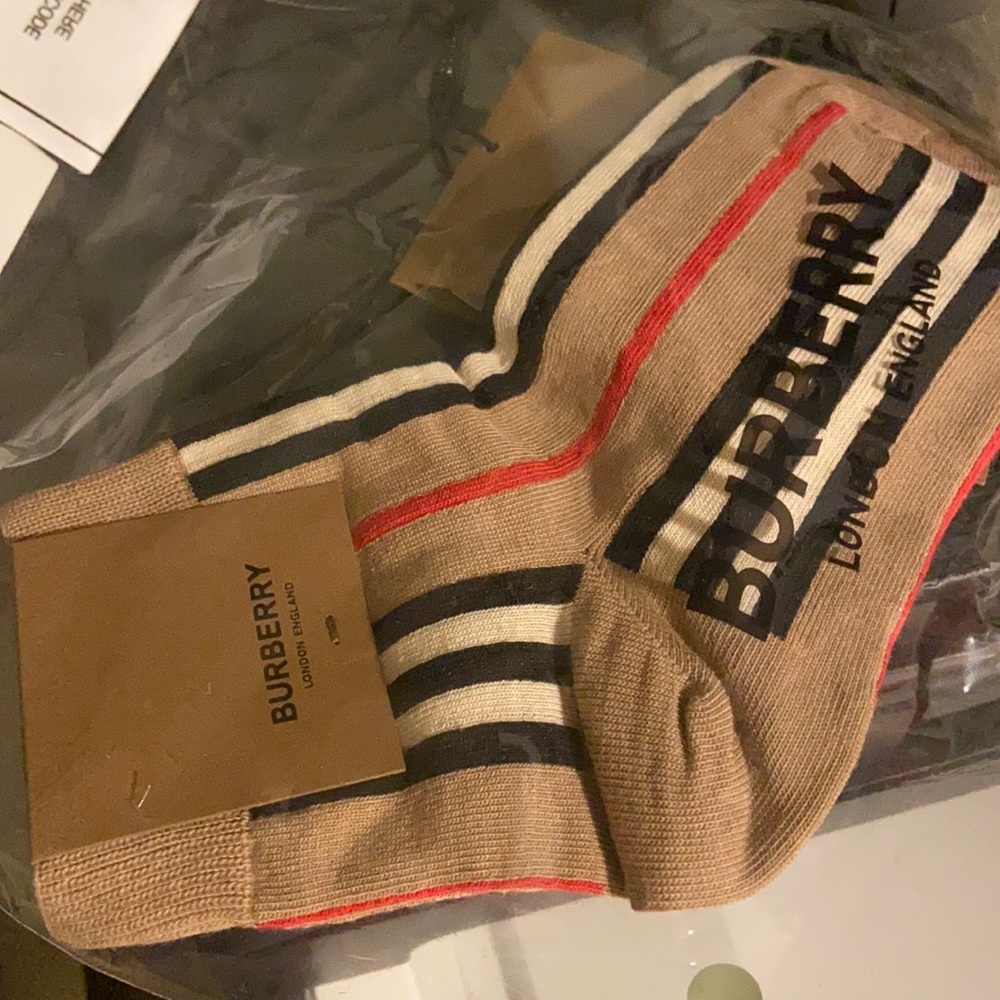 Burberry brown socks